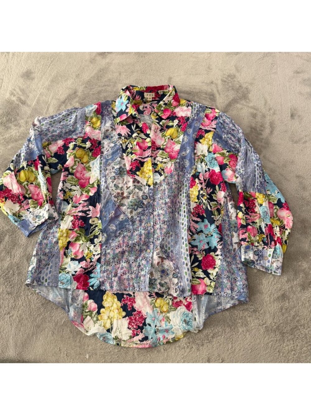 POL Long Sleeve Floral Patchwork Button Up Oversized Blouse Small Medium S/M Top
